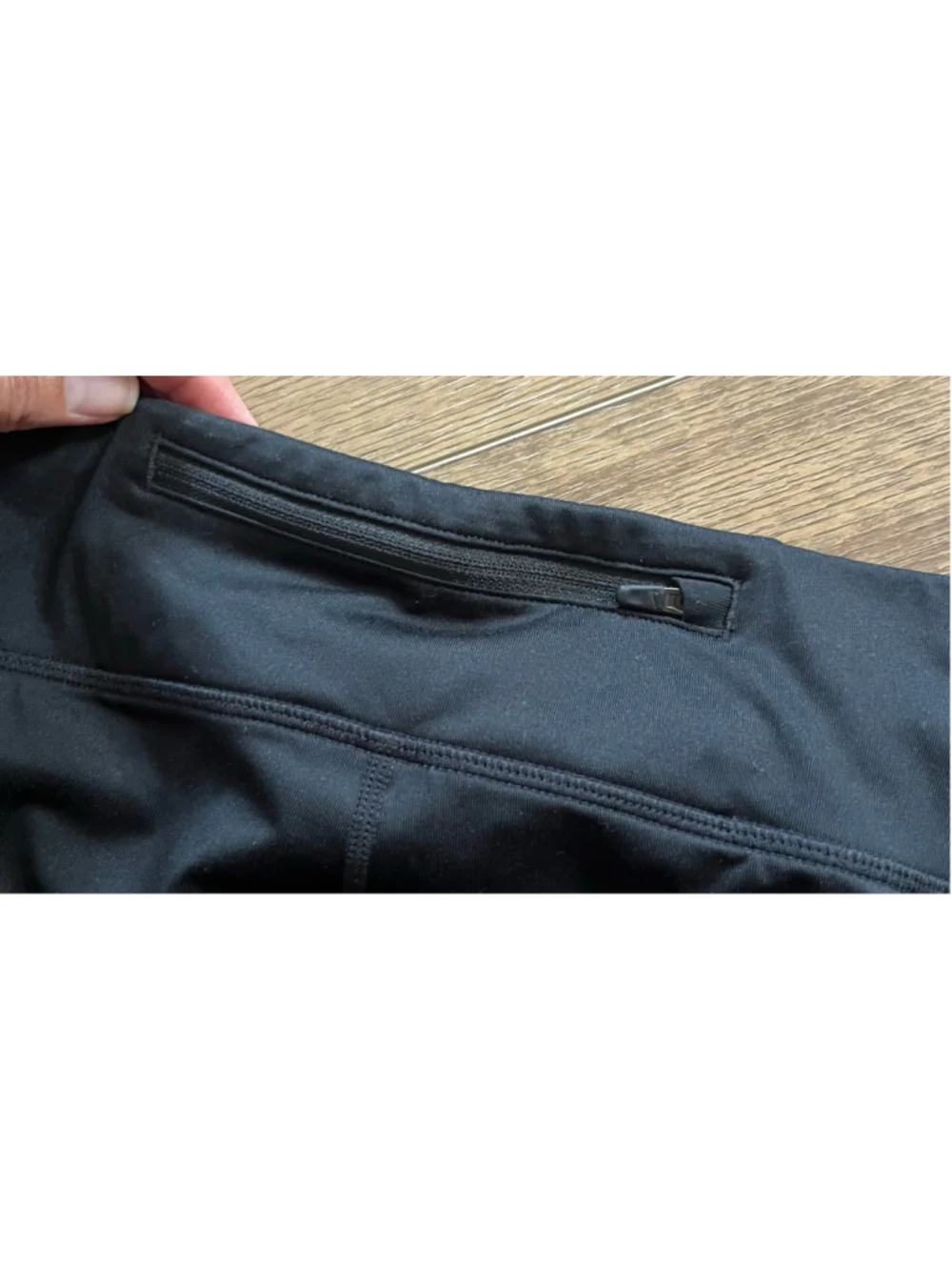Nike women’s dri fit stretch athletic leggings size M